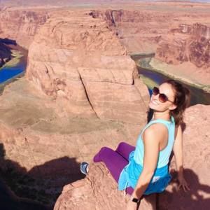 Meet your Posher, Holly